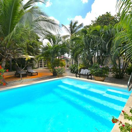 Wonders Boutique Hotel Oranjestad Bagian luar foto