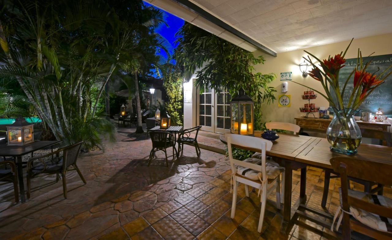 Wonders Boutique Hotel Oranjestad Bagian luar foto